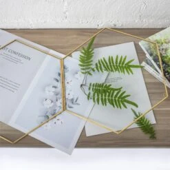 Hanging Hexagon Herbarium Brass Glass Frame For Pressed Flowers Dried Flowers Floating Frame 29 Hanging Hexagon Herbarium Brass Glass Frame For Pressed Flowers Dried Flowers Floating Frame -Ncyp Garden Store 20190905007 1