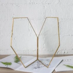 Hanging Hexagon Herbarium Brass Glass Frame For Pressed Flowers Dried Flowers Floating Frame 28 Hanging Hexagon Herbarium Brass Glass Frame For Pressed Flowers Dried Flowers Floating Frame -Ncyp Garden Store 20190905007 2