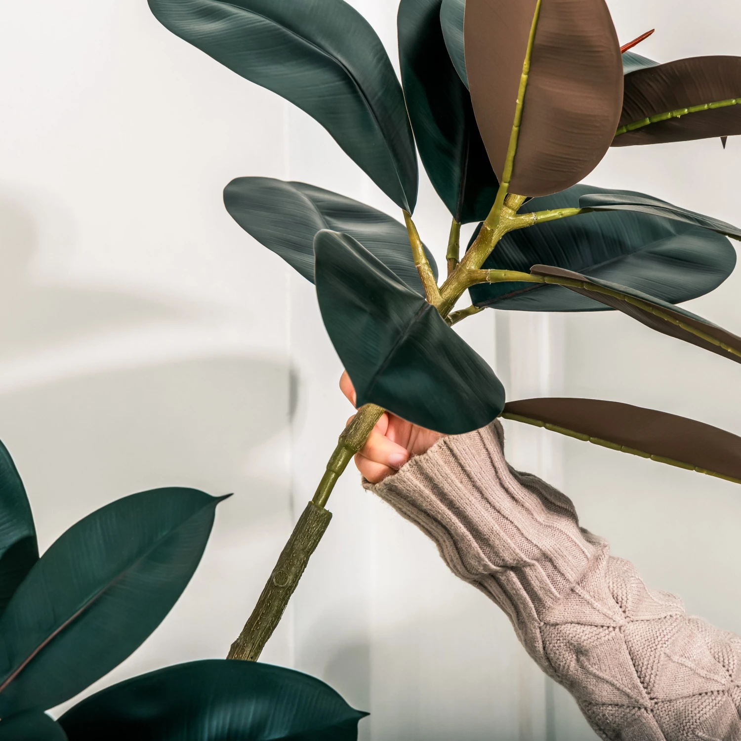 NCYP Artificial Rubber Tree, Rubber Fig, Rubber Bush 5.9FT (70.8 Inches) Tall Faux Plant For Home Office Decor, Indoor Fake Potted Ficus Elastica Tree With Plastic Pot And Rattan Woven Basket 9 NCYP Artificial Rubber Tree, Rubber Fig, Rubber Bush 5.9FT (70.8 Inches) Tall Faux Plant For Home Office Decor, Indoor Fake Potted Ficus Elastica Tree With Plastic Pot And Rattan Woven Basket - Image 7