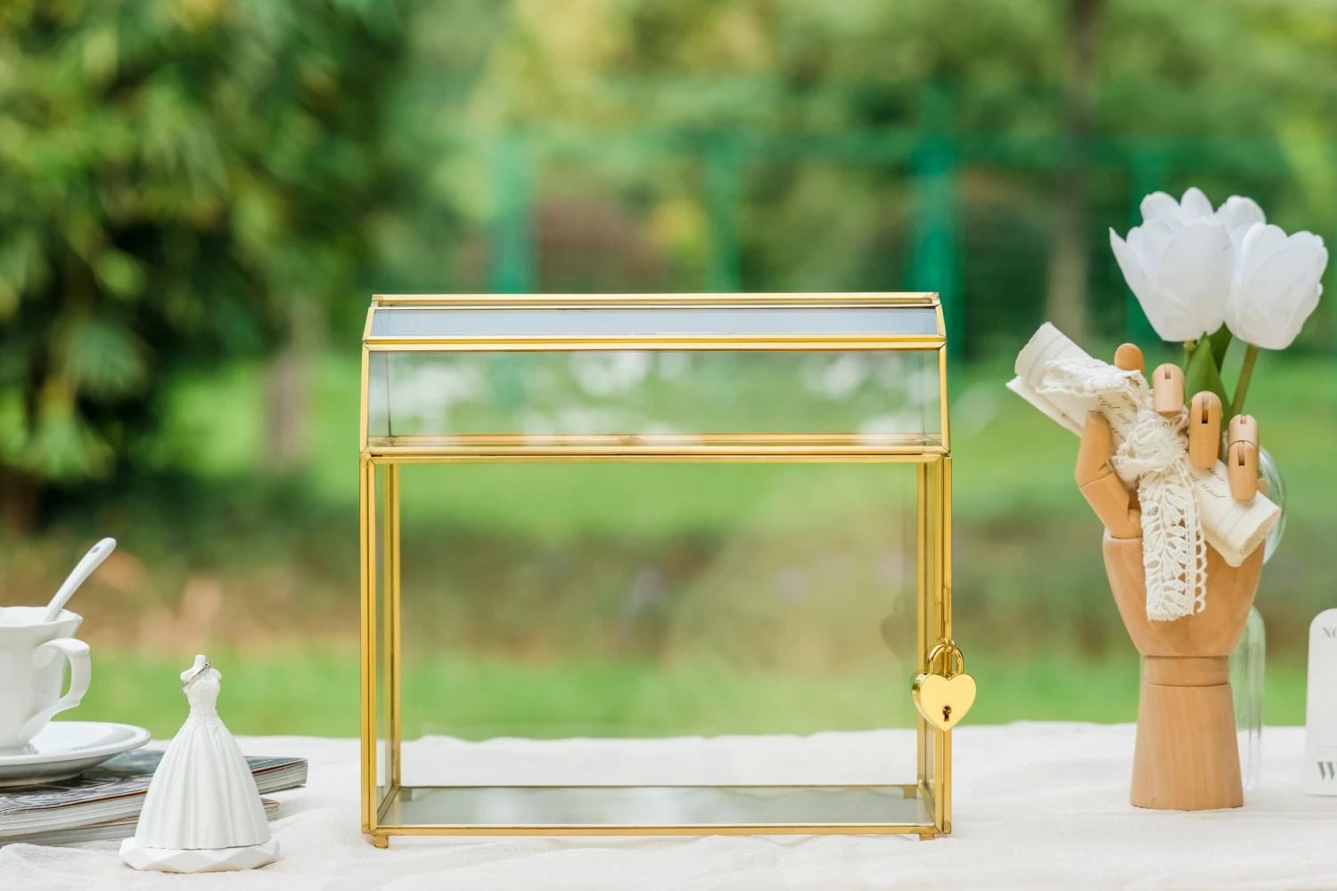 Nostalgic Cottage Barn Shape Gold Geometric Brass And Glass Card Box Terrarium With Slot, Heart Lock, Foot, Handmade For Wedding Reception 6 Nostalgic Cottage Barn Shape Gold Geometric Brass And Glass Card Box Terrarium With Slot, Heart Lock, Foot, Handmade For Wedding Reception - Image 4