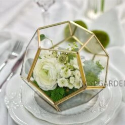 Handmade Gold Tabletop Polyhedron Glass Geometric Terrarium For Wedding Section Reception 21 Handmade Gold Tabletop Polyhedron Glass Geometric Terrarium For Wedding Section Reception -Ncyp Garden Store product image 600901074