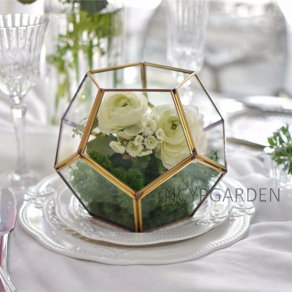 Handmade Gold Tabletop Polyhedron Glass Geometric Terrarium For Wedding Section Reception 8 Handmade Gold Tabletop Polyhedron Glass Geometric Terrarium For Wedding Section Reception - Image 6