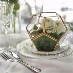 Handmade Gold Tabletop Polyhedron Glass Geometric Terrarium For Wedding Section Reception 20 Handmade Gold Tabletop Polyhedron Glass Geometric Terrarium For Wedding Section Reception -Ncyp Garden Store product image 679178241